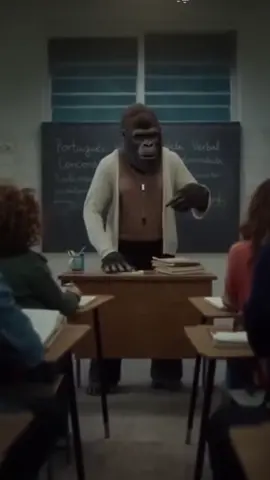 Professor gorila 🤣#viral #gorilla #sora2 #tiktok #funny 