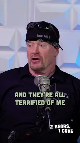 The Undertaker wasn't meant for basketball. #2Bears1Cave 312 #2bears #undertaker #wrestling #basketball