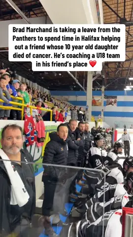 Brad Marchand an all time human being ❤️ @Spittin Chiclets (via:thehighbutton/x) #EmClimaUltraLeve 