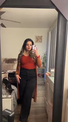 Todays ottd 🧡 #jackiegonzalez #fypシ゚viral #paratii #dirtymirror #outfitinspo 