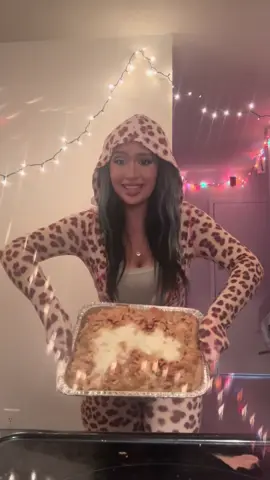 Bone apple teeth #adhdinwomen #fypシ #cookingathometiktoktv #halloween 