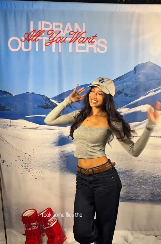 POV: @Urban Outfitters invites you to an event 🫢 #urbanoutfitters 