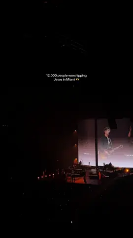 Jesus you deserve this & more @Elevation Worship #fyp #worship #miami #elevationworship #Jesus 