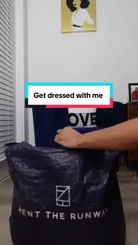 Finding a fall date night look is always easy with @renttherunway  Rent the runway works for me every time when making a decision on what I want to wear without going through my closet #RTRPartner