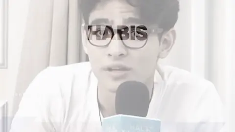 Badai pasti berlalu herrr 😊🤗🥰 inget kan kamu bilang apa waktu di wawancara video ini 😥😥 kasian juga followers harry turun sedikit demi sedikit  #harryvaughan #harqeel #sctv #fyp #capcut