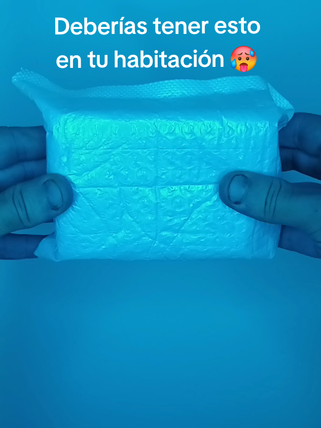 Esto debería ser tuyo 🥵. #cuarto #drift #hombres #carros #llavero 