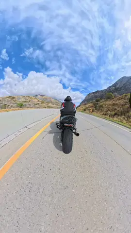 #biketok #dayseeker #zx6r #bikesoftiktok #utah @cbrcaleb_500 @Rachel 
