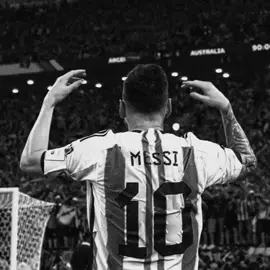 الكوره اليوم تختار . #fyp #foryoupage #رونالدو #ميسي🇦🇷 #foryou 