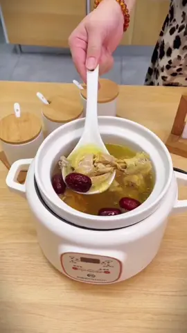 陶瓷煲汤锅多档位恒温顿粥煲汤两人用养生必备冬令滋补。#煲汤 #厨房好物 #家居好物 #陶瓷 