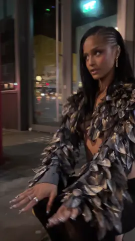 CHANEL GOING CRAZYYYY