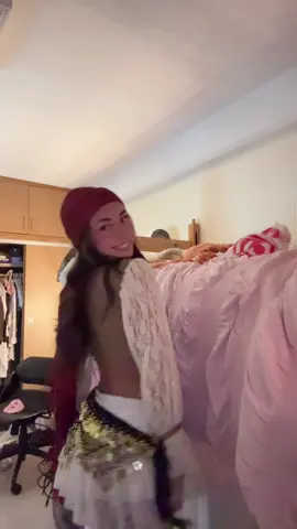 night 1 🏴‍☠️ #piratesofthecaribbean #halloweencostume 