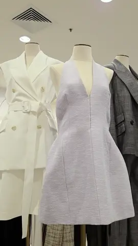 What’s hot! Step inside our Bondi Junction store for the ultimate style moment of the season. From statement prints by Alemais to elevated tailoring by Camilla and Marc and effortless edge from Aje. Discover the outfit everyone’s talking about this spring/summer.