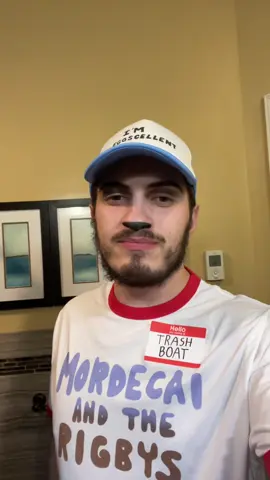 Y’all fw the stume #regularshow #halloween #halloweencostume #Inverted 