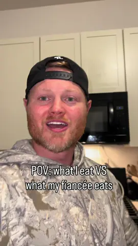 They say that opposites attract! 😂😂😂  #mealprep #nutrition #balancedlifestyle @Syd📖 