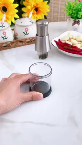 Espremedor de Alho em Aço Inox 304 – Praticidade e Durabilidade na Sua Cozinha https://s.shopee.com.br/3Vc3j3do0c #cozinha #alimentaçãosaudável #tiktok 