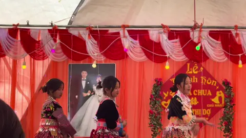 gái bản🥰🥰😅