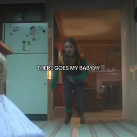 okay actually tho I just know this scene is gonna destroy me💔 #nancywheeler #nataliadyer #xyzbca #ronance #strangerthings robin buckley maya hawke holly wheeler fyp meme viral stranger things trailer