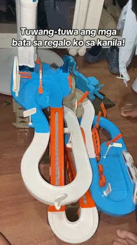 May naisip ka na ba panregalo sa inaanak mo? ito nalang mga tito tita. #railcartoys #climbingcar #toysforkids #giftideasforkids 