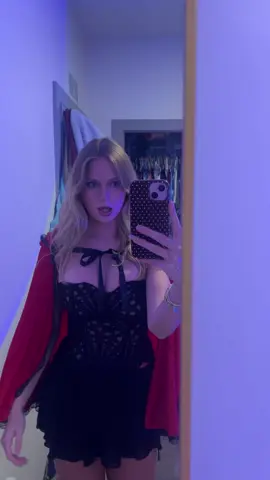 Me waiting for kayla after her 4 hour delay❤️❤️❤️