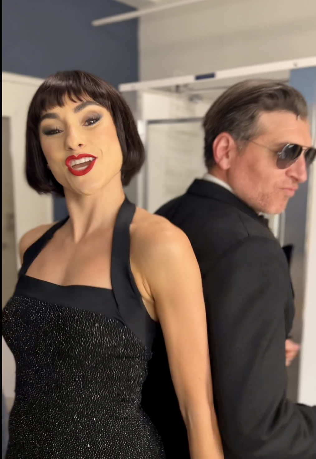 My exit music, please? #nickiminaj #beezinthetrap #chicagothemusical #chicago #broadway 