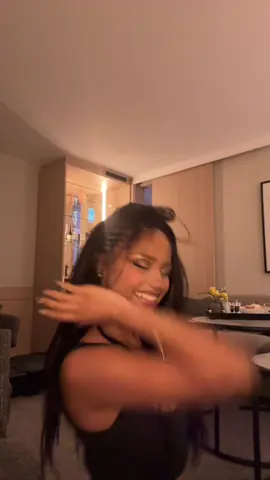 Inspo @Zinks 🪞 😂💋💋💋