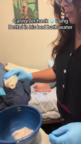 Keeping things clean and fresh is part of our everyday caregiving routine 💧 Simple, effective, and always a must-have in our home.  💜💜linked in bio💜💜 #CaregiverTips #TikTokShopFinds #BedBathRoutine #CaregiverLife #CleanTok