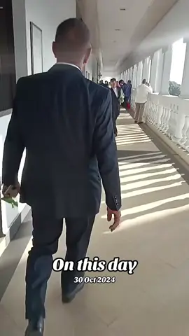 #onthisday Dua perkara yg aku pelajari..  1- Kesetian.. 2- Budi dan Jasa jgn lupa.. Semoga dipermudahkan semua urusan Dato Seri @najibrazak11 