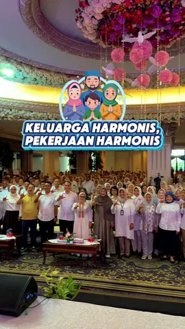 Mendapat banyak pencerahan tentang bagaimana orang tua seharusnya. Bagaimana kita bersikap sebagai seorang istri atau pun suami. Bahkan sampai membedakan parenting anak perempuan dan laki-laki. Semua begitu berbeda.  Kami di lingkungan Pemkot Surabaya terus memperbaiki diri baik dalam bekerja maupun membangun rumah tangga. Sepanjang kami menghabiskan waktu bekerja tetap rumah adalah tempat pulang paling nyaman. Insight baru dari dr Asiyah Dahlan akan menjadi senjata baru untuk memperkuat hubungan kami dengan anak maupun suami.  Terima kasih dr Aisyah Dahlan. Berkah ilmunya 🙏🏼@Eri Cahyadi 