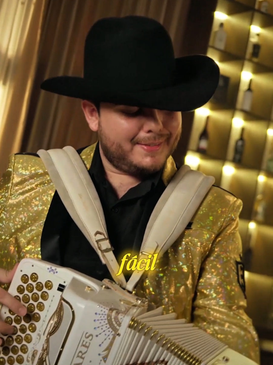 tu error fue creer que seguiría como un tonto esperando 😴 #tuyaerescosadelpasado #indirectas #LosEjemplaresDelRancho #fidelrueda 