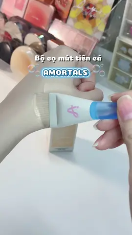 Nghe nói bộ cọ và mút tiên cá mới của nhà AMORTALS đang rầm rộ mấy hôm nay vì độ xinh yêu và khả năng dàn nền siu mướt của em nó🫧🐬 #fyp #viral #amortals 