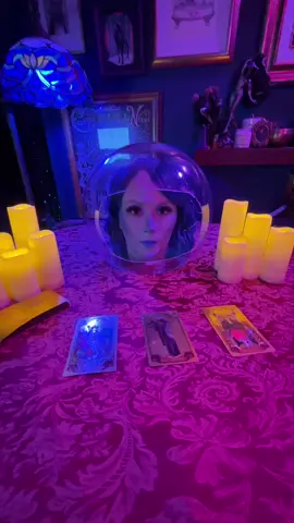 Happy hallows eve eve🖤✨ #madamleota #hauntedmansion #halloween 