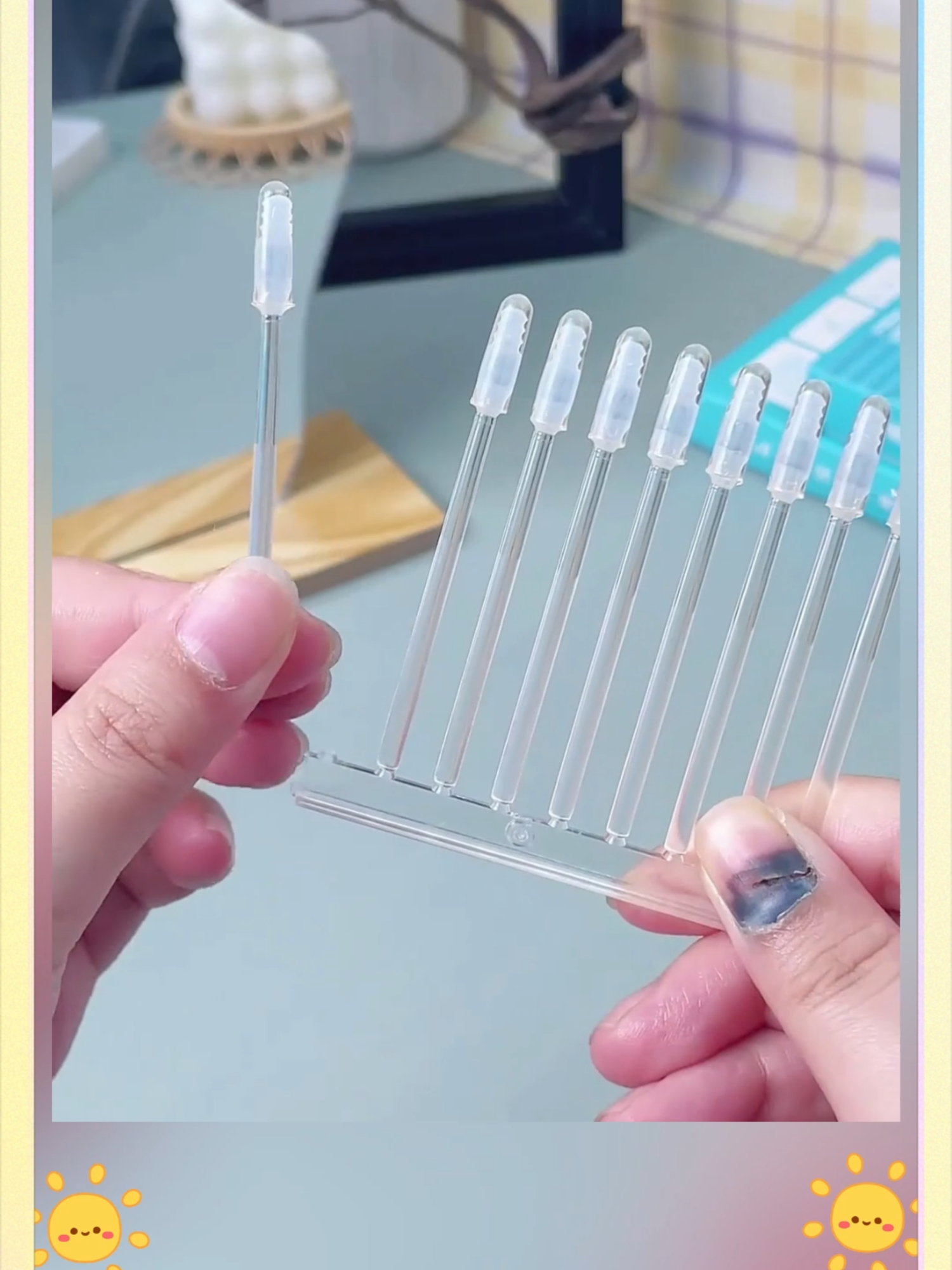 These adhesive ear swabs remove earwax with ease! Just wash them, let them dry, and you can reuse them! #EarSwabs #EarCleaningBF #BFDiscovery