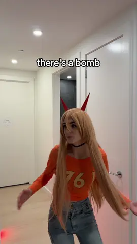 how did that get down there? #chainsawman #anime #denji #cosplay 