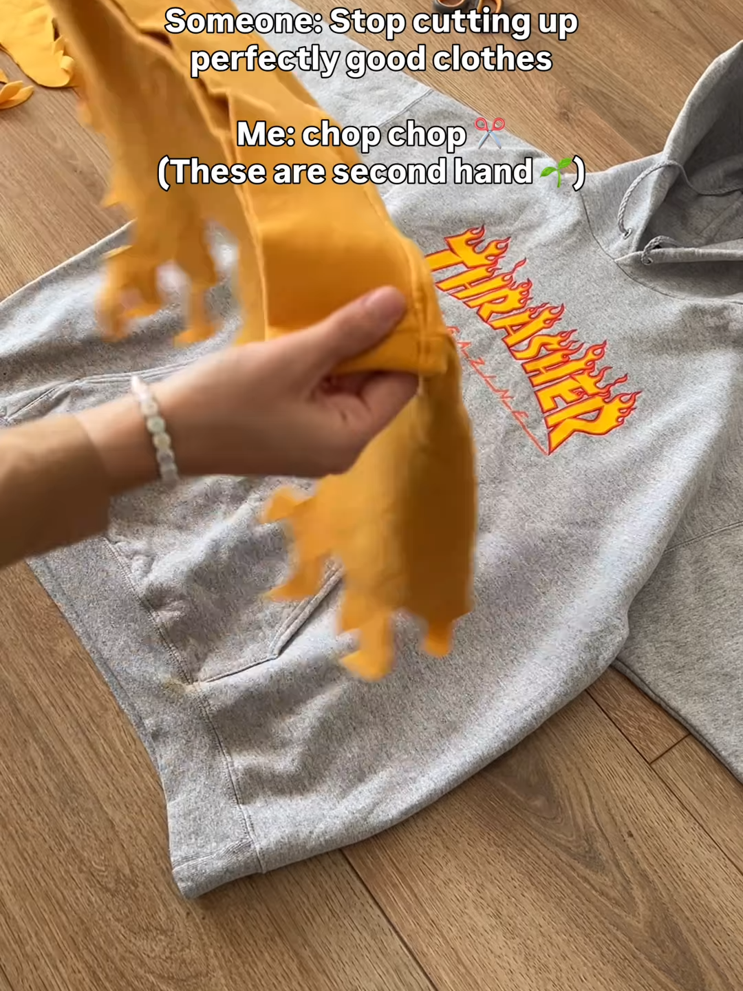 these are living their best second life, aren’t they?#49ers #jamesandthegiantpeach #nostalgia #nostalgic #recycledclothing #wearableart #winniethepooh #poohbear #handmadefashion #handmadeclothing #upcycledfashion #minnesotavikings #slowfashion #reworkedvintage #footballseason #fallfashion #reworkedclothing #reworkedclothes #reworkedfashion #vintagenike