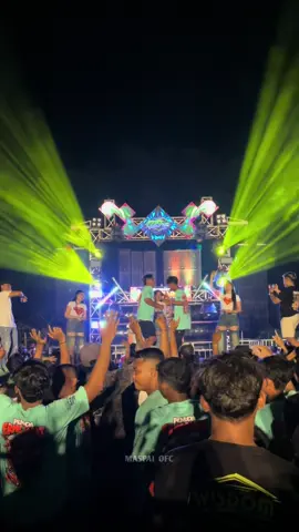 Party bareng @Imaproduction ft pemuda erwe papat dan dj mareth #party #horeg #foryoupageofficiall #imaproductionjember #soundviral 