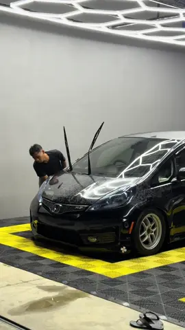 Cuci bareng anak lanang @Raden.vnt@Shine.ev  Tunggu opening Shine cars wash gaes 🤩🤩  #fyppppppppppppppppppppppp #fypシ゚ 