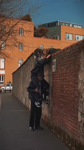 Hiểu chuyện đến đau lòng 😣 