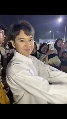 Aaaa..masih berasa bngt wanginya,suaranya,tatapnya,kegantengannya,imutnya,manisnya…lengkap pokoknya dede @da7_arbilfahrizan0¹ sumpah smlm bisa tnya arbil jwbnya lembut dan aaaaa masih kebayang kegantengannya😍🥰🤗@Academy7_indosiar @Indosiar @ARBILLION_OFFICIAL @ARBILLION ASAHAN 🇮🇩 #dacademy7 #da7 #fyp 