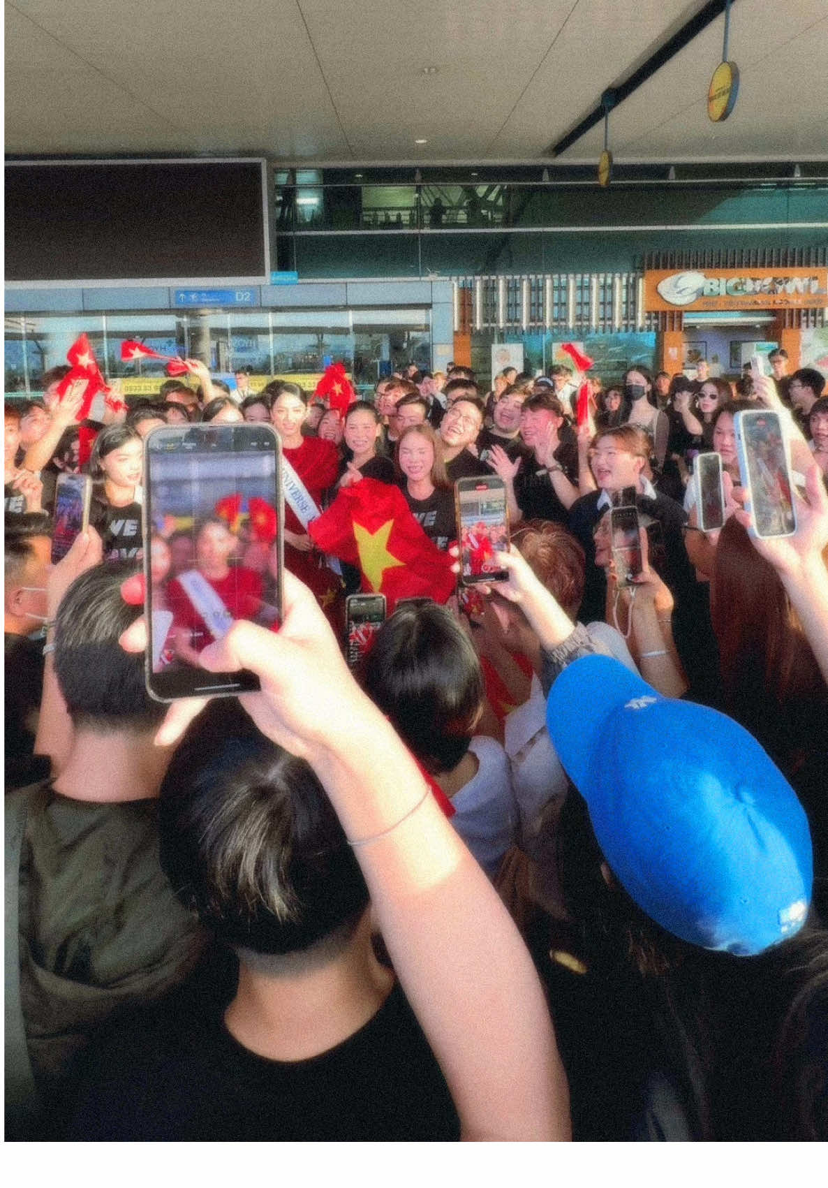 Biết ơn rất rất nhiều 🫂❤️ #huonggiang #missuniverse #tiktokgiaitri 