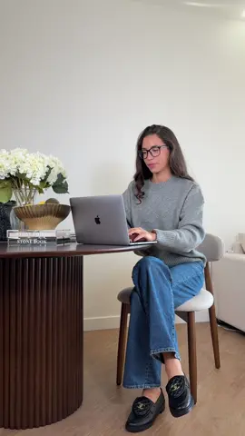 Running on caffeine and chaos? Same, until I started giving my body what it actually needs. The @lovewellness Daily Love Multivitamin has been a game-changer for my energy, mood, and balance. Feeling more like me again! #lovewellnesspartner #dailylovemultivitamin 