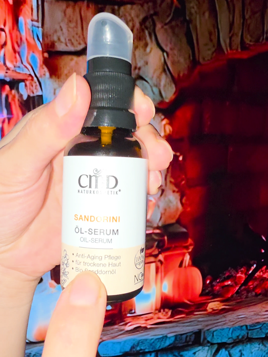 Weiche, strahlende und faltenfreie Haut! ✨ Dieses natürliche Öl-Serum mit Sanddornöl spendet trockener Haut intensive Feuchtigkeit. 💧 Klick unten auf 🛒 und bring deine Haut wieder zum Strahlen! 💛🌿 #tiktokshop #skincare  #serum  #beautyroutine  #fürdich 