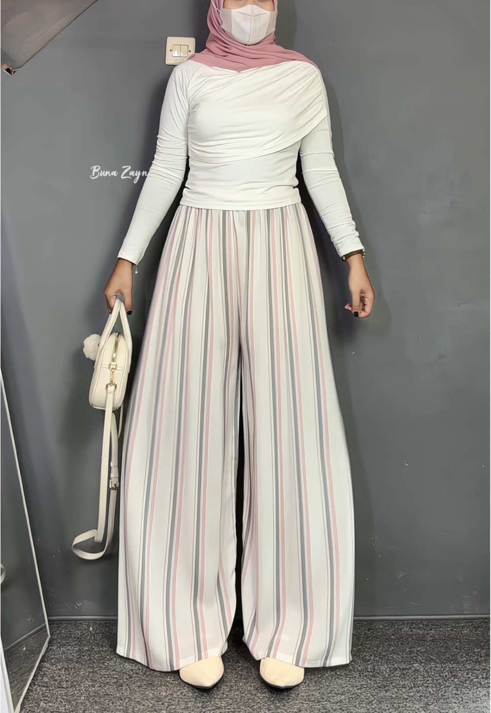 Ollie stripe 🥰 #kallyoutfit #kulotrayon #celanawanita #celanakulot #celanarayon 