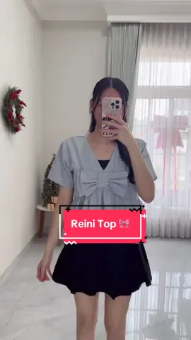Reini top atasan ada variasi pita yg bikin manis bgt😍🎀 available 4wrn ya guyss.. yukk di co🛒  #OOTD #yoona #atasanwanita #racunoutfit #outfitideas 
