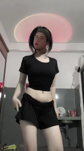 Bé mỡ nhảy theo 😂😂#CapCut 