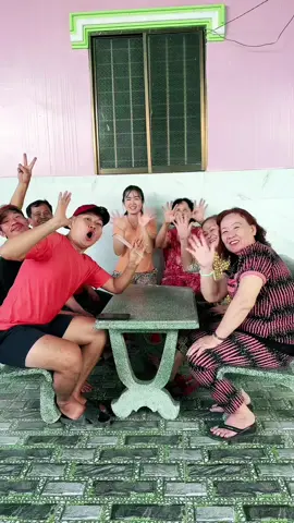 Làm sao để xếp được bình chữ nhật băng 3 cái ông hút,đố vui có thưởng