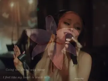 my comfort song <3 #fyp #xyzbca #arianagrande #aesthetics #fypシ 