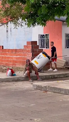 Funny prank 🤣🤣🤣#funny #reaction #prank #tiktok #funnyvideos 