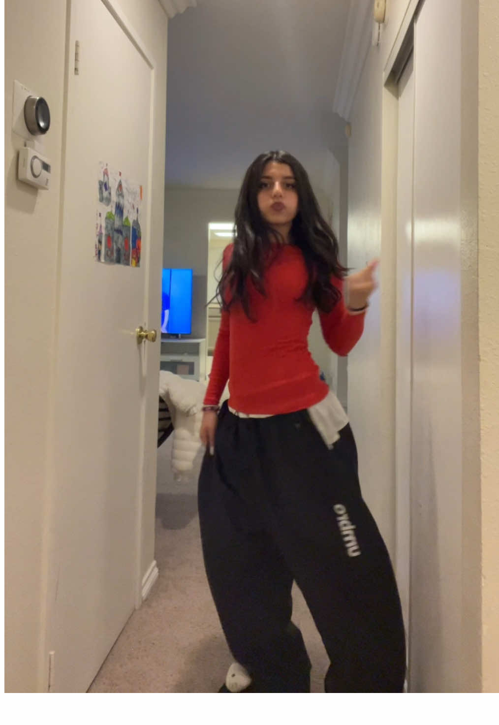 let's be besties #fyp #2025tiktokdances #dancetrends #goviral #makemefamous 