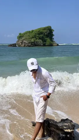 masih 17thn kok ☺️ 