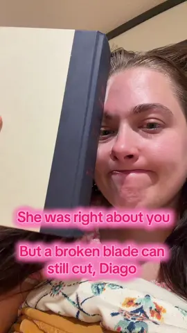 Not crying just literally saying “what the heck just happened” this book has me hooked!! I would be farther if I had it on my kindle 😂 gotta read under the light #fantasybooks #bookrecs #thewillofthemany #jamesislington #fantasy 